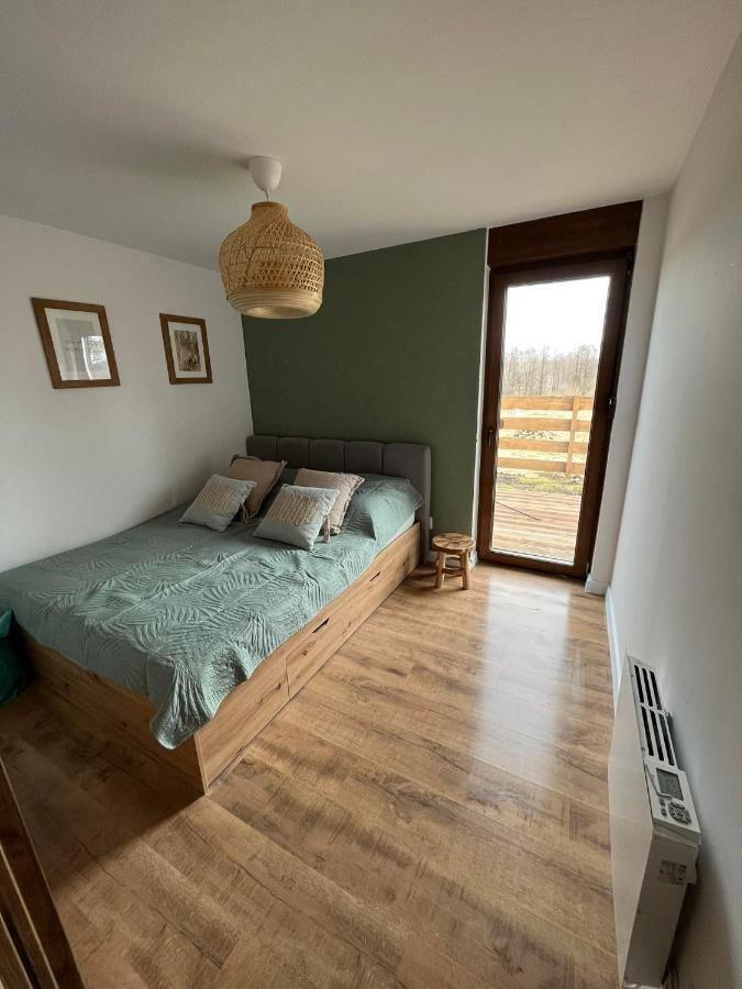 Zielona Chatka Nad Sapina Pozezdrze Exterior foto